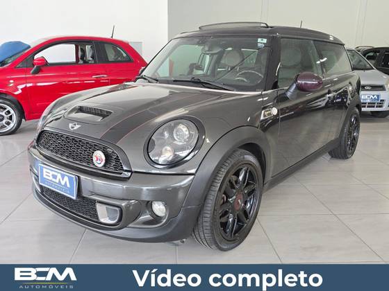 MINI COOPER 1.6 S CLUBMAN 16V TURBO GASOLINA 3P AUTOMÁTICO MINI COOPER 1.6 S CLUBMAN 16V TURBO GASOLINA 3P AUTOMÁTICO